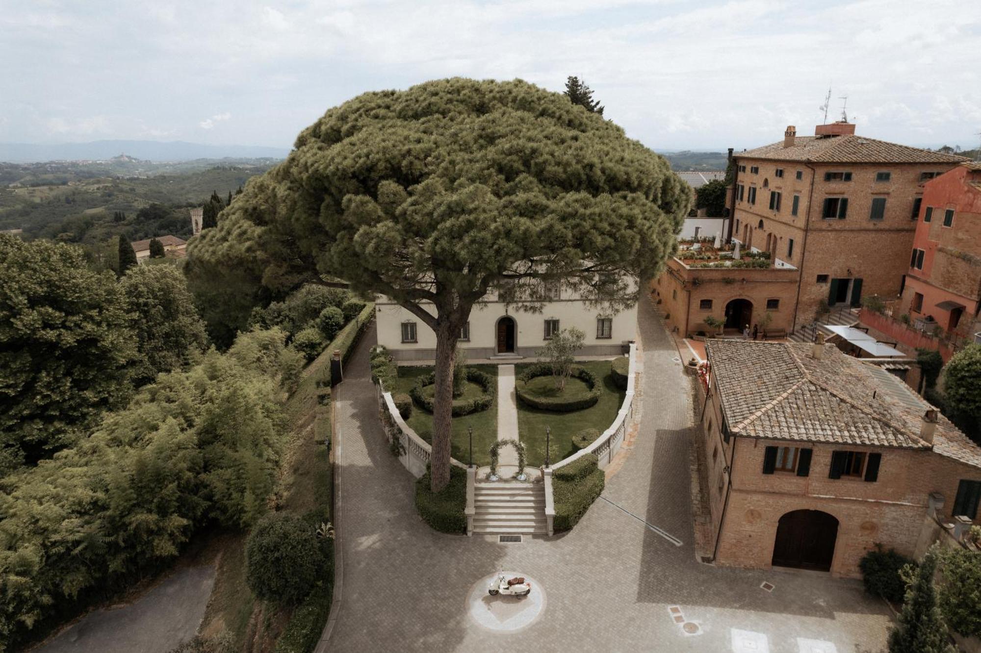 Borgo Bucciano *