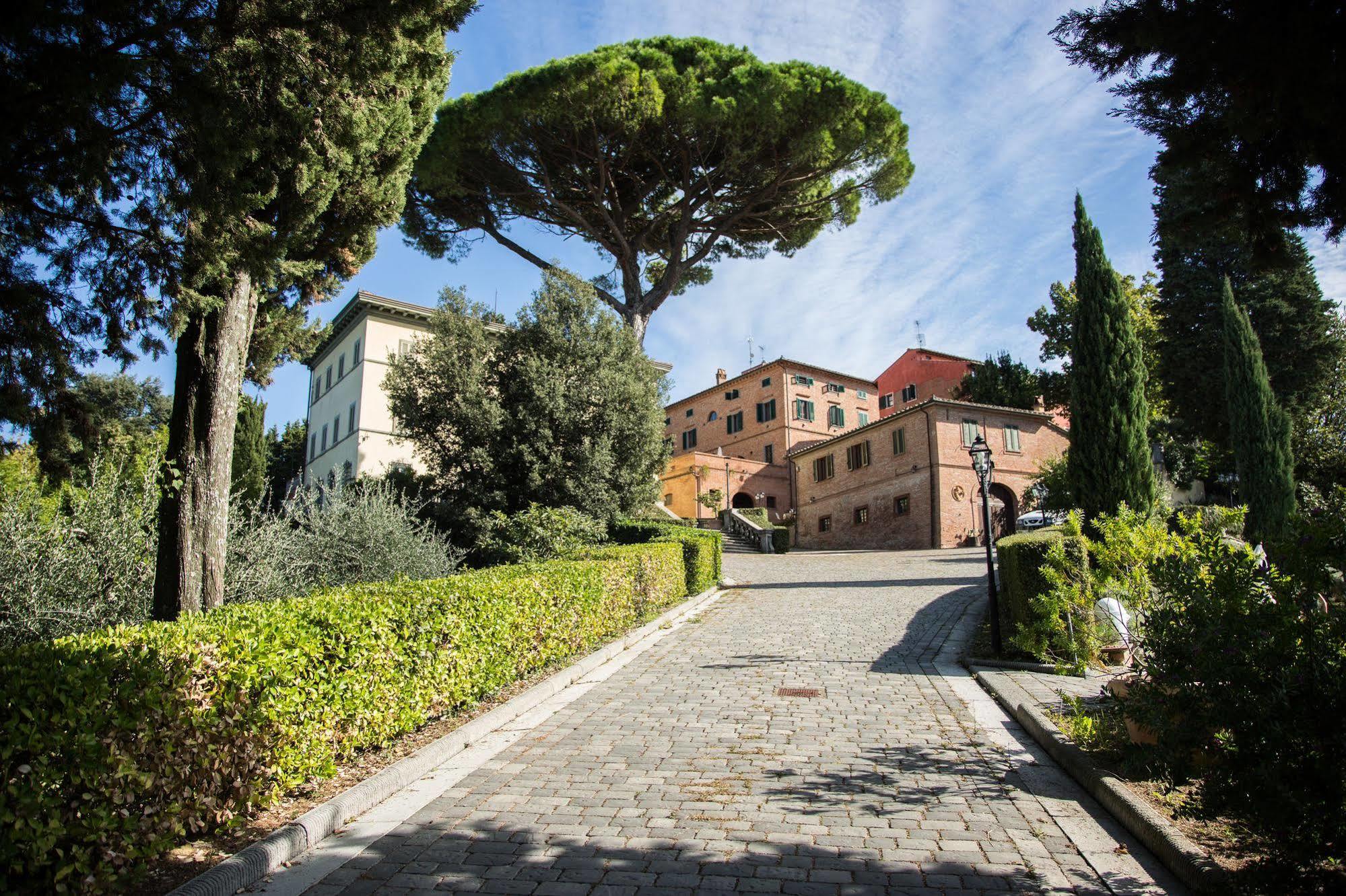 Borgo Bucciano Farm stay *